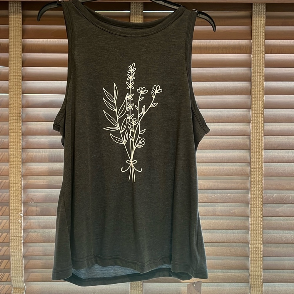 Emery rose tank top. Brand new with tags